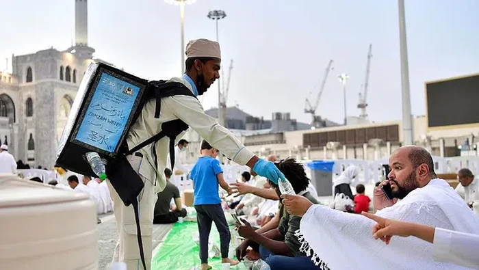 Sains dan Teknologi di Balik Pengambilan Air Zamzam