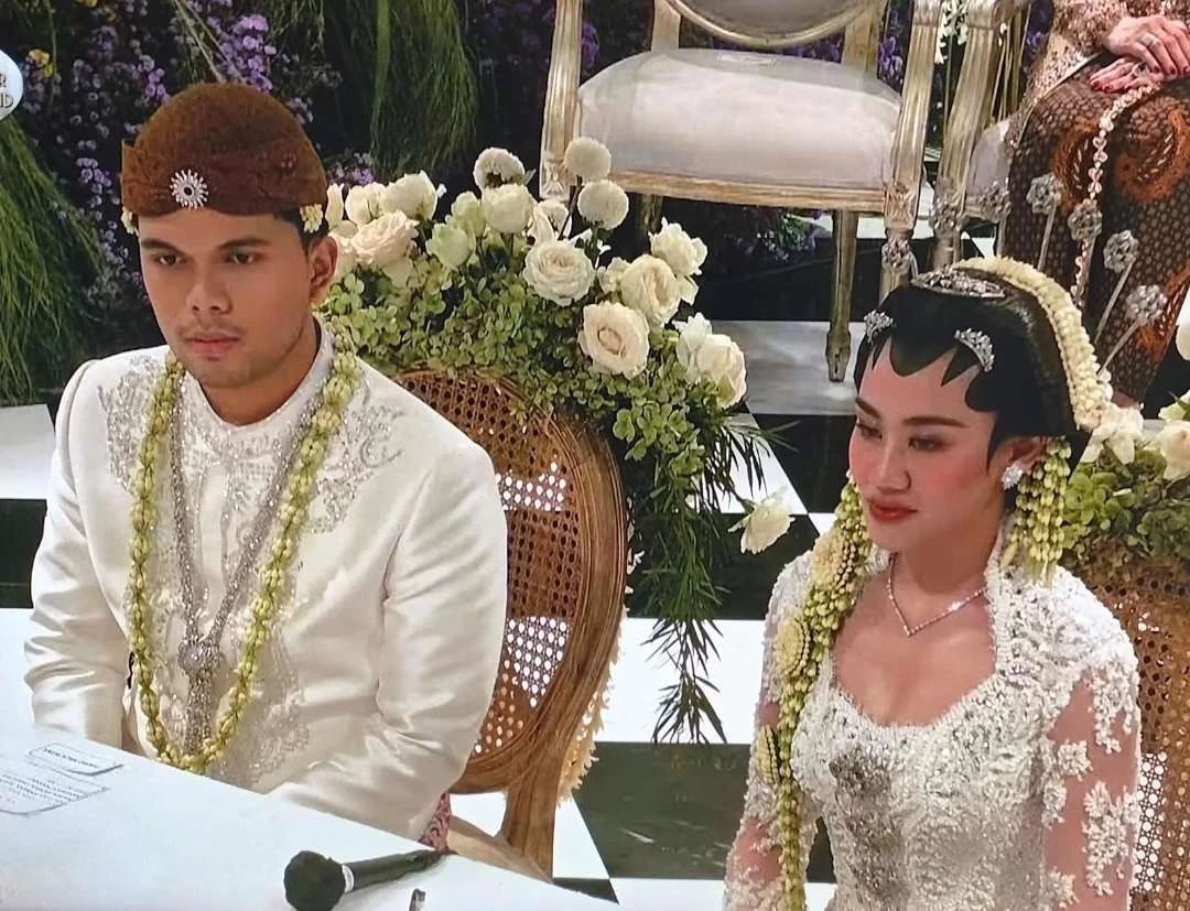 Thariq Halilintar dan Aaliyah Massaid Menikah dengan Adat Jawa