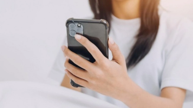 iPhone Kian Tertinggal di China