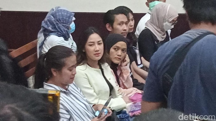 Tamara Tyasmara Keluar Sidang, Tak Kuat Lihat Video CCTV Detik-detik Kematian Dante Diputar