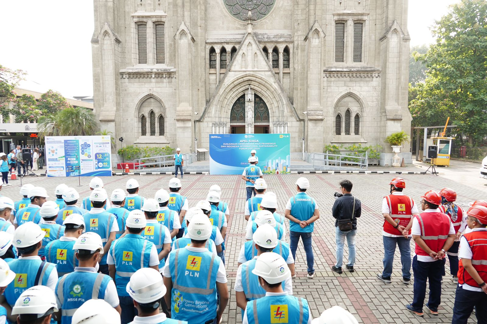 Gelar Apel Siaga, PLN Pastikan Pasokan Listrik Kunjungan Paus Fransiskus dan ISF 2024 Andal