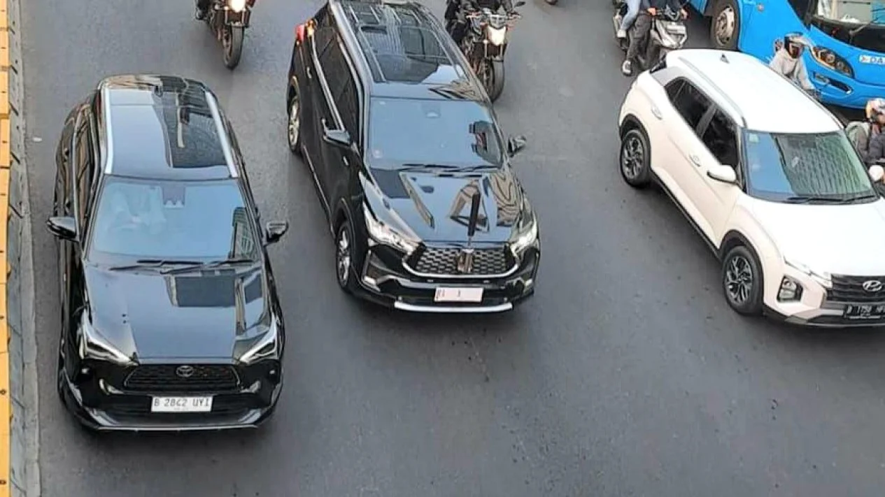 Bukan Cuma Paus Fransiskus, Presiden Jokowi Juga Pakai Innova Zenix