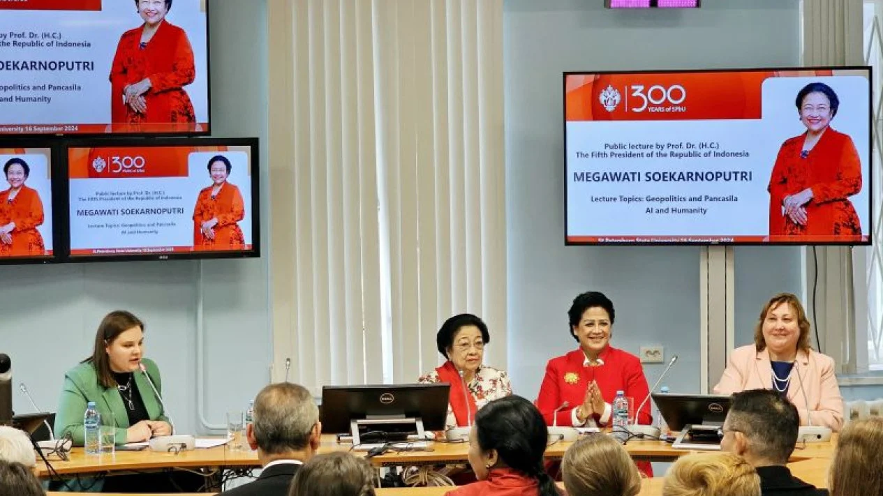 Kuliah Umum di Rusia, Megawati Paparkan “Model Penjajahan Gaya Baru”