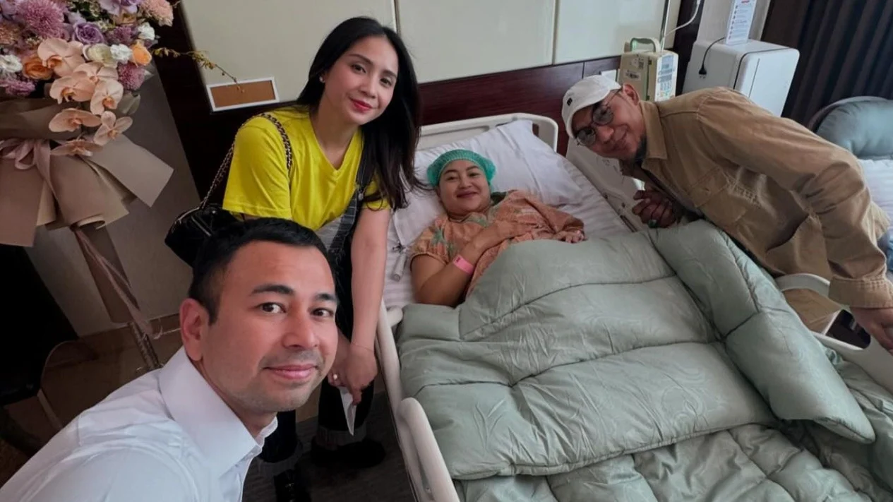 Mpok Alpa Melahirkan Bayi Kembar, Diberi Nama Raffi Ahmad Dan Raffa Ahmad