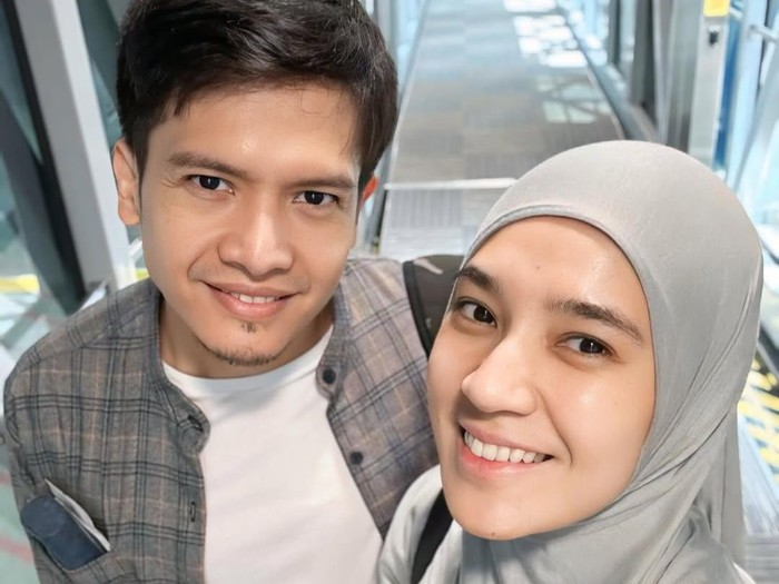 Dimas Seto dan Dhini Aminarti Bicara Usai Unggahan Foto Obat-obatan