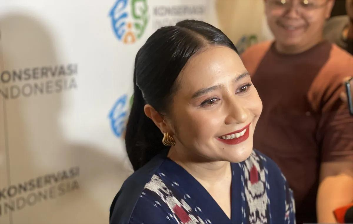 Prilly Berkeinginan Angkat Keindahan Laut Indonesia Lewat Film